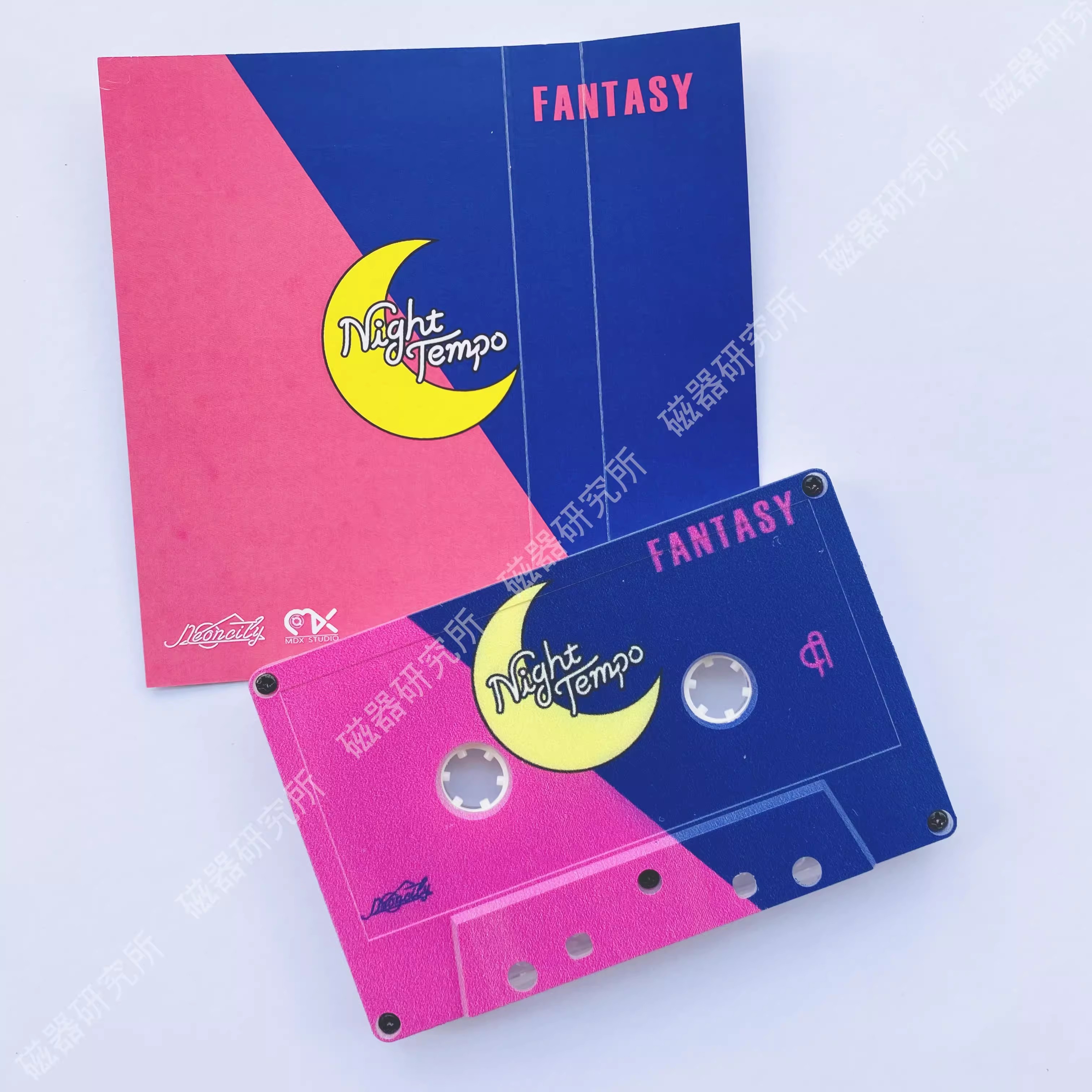 Vaporwave City Pop Night Tempo - Free Cosplay Prop Patterns recensione e prezzo