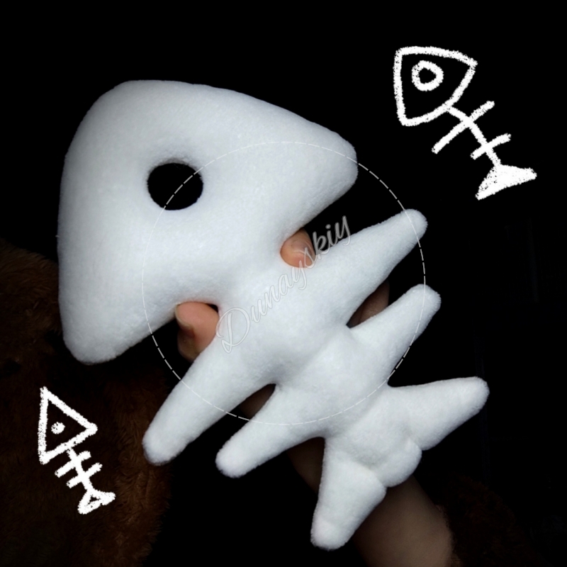 Plush Fishbone Keychain For Fu - Fishbones Cosplay Prop recensione e prezzo