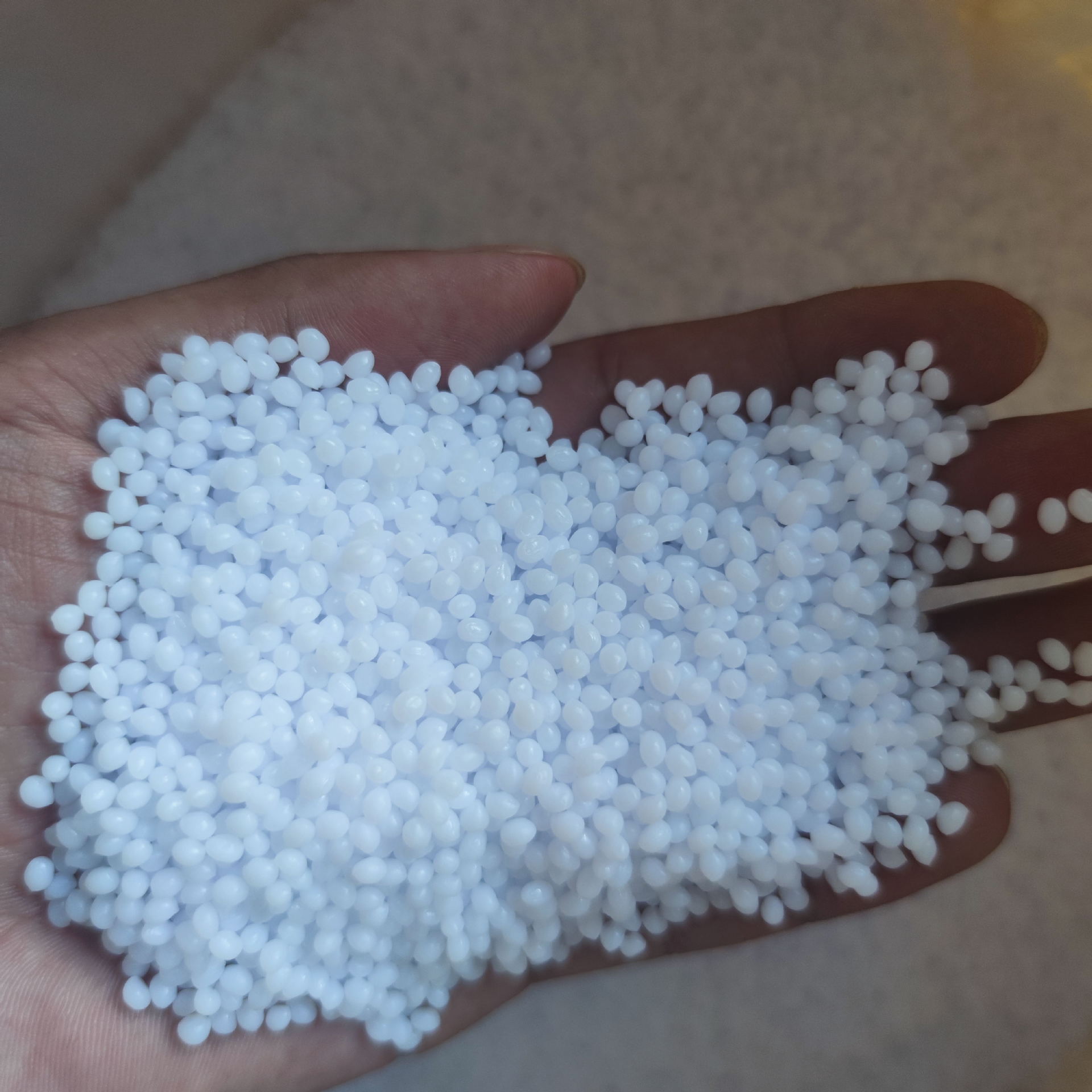 0.5/1KG Free Resin Handmade Di - Thermoplastic Pellet recensione e prezzo